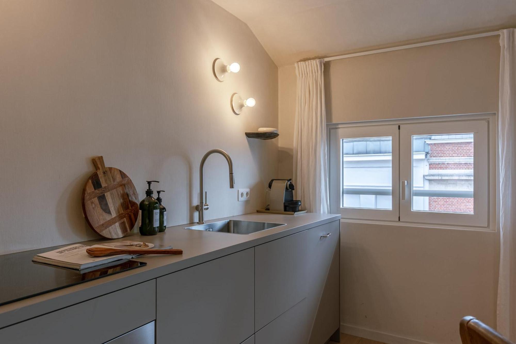 Appartement Huswell - Urban Getaway For Two In The Heart Of *